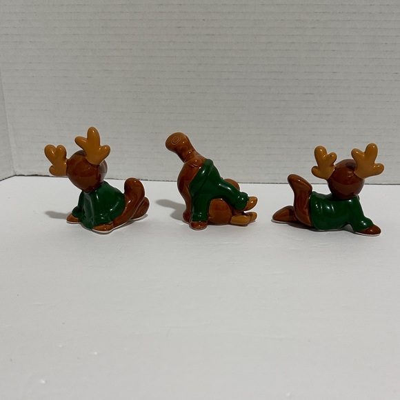 Whimsical Vintage Set of 3 Playful Reindeer Made in Japan - Picture 2 of 6